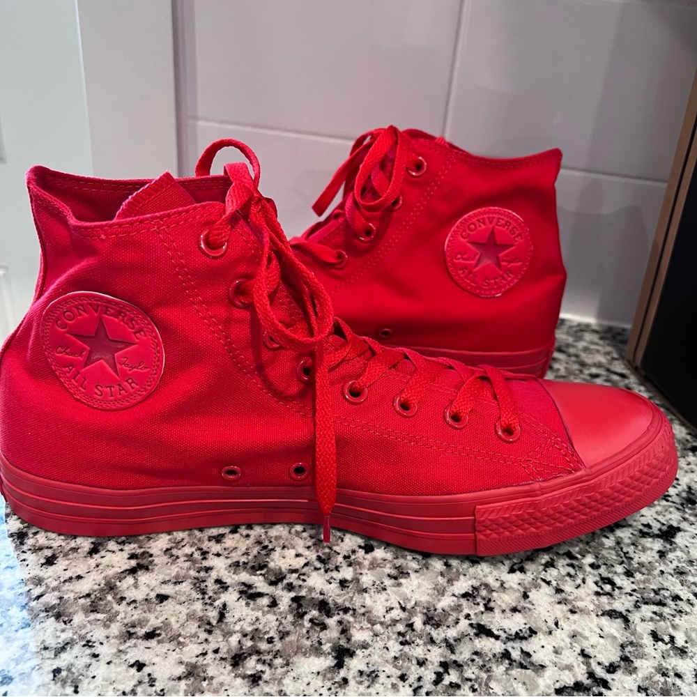 Converse High Top Shoes Chuck Taylor All Star red Sneakers Mens Size: 11